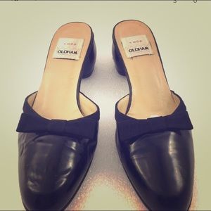 Black patient leather with bow slide heel